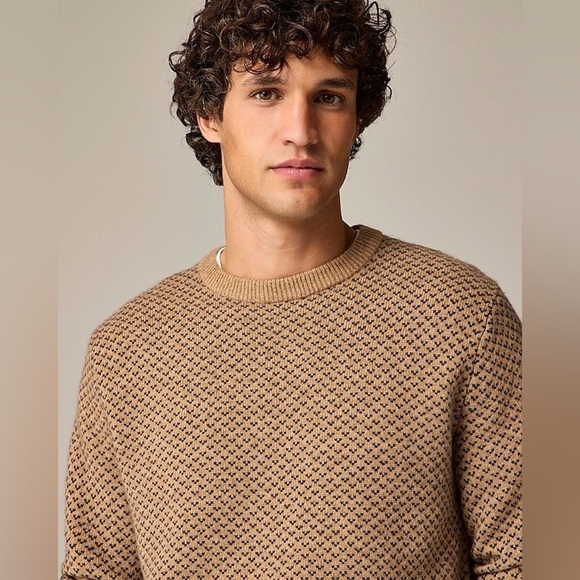 NWT J. Crew Men’s Rugged Merino Wool Bird’s Eye Sweater in Tan/Navy Size XL - Picture 4 of 13